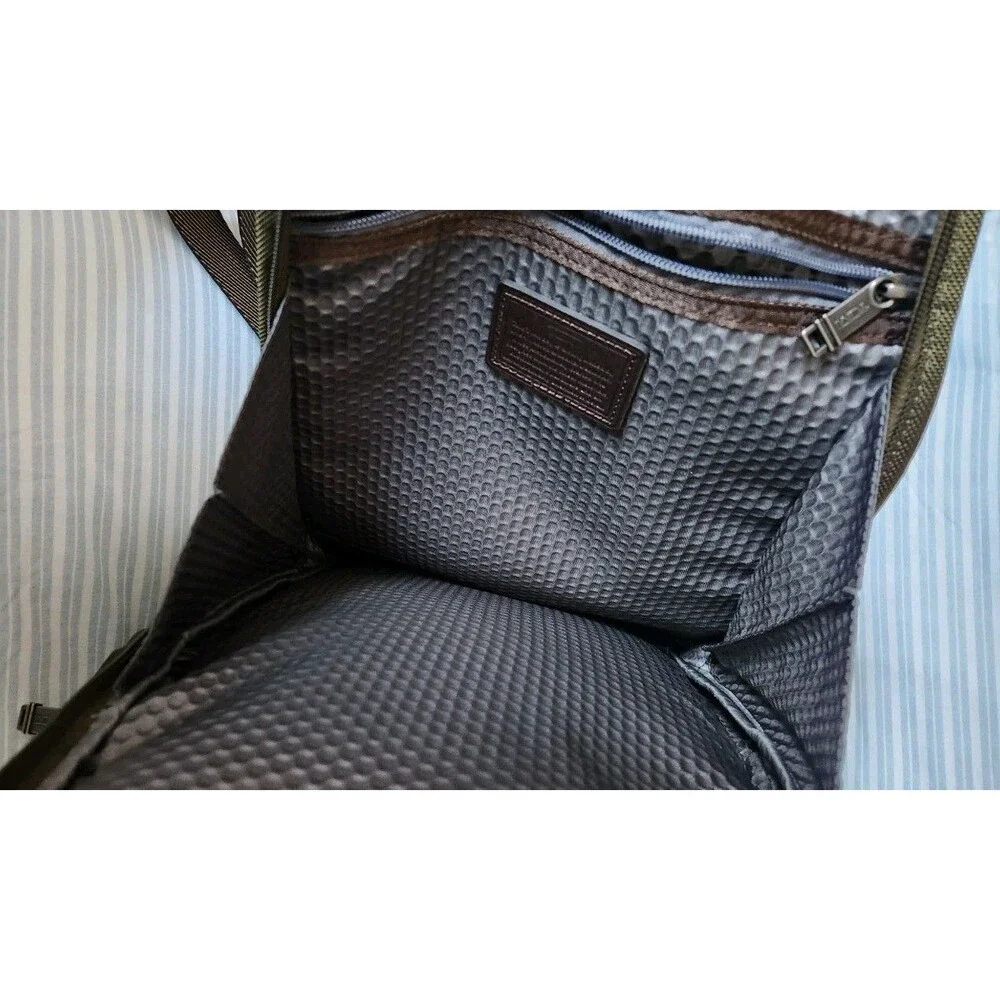 Tumi multiple reinforced storage